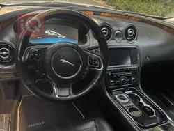 جاگوار XJ